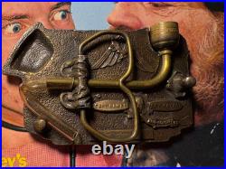 CAPT HAWKS MAD HATTER VINTAGE 1970's BELT BUCKLE withHIDDEN TOBACCO PIPE -NICE