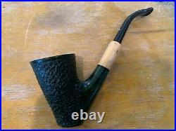 Caminetto Rusticated Bent Dublin Sitter with Boxwood (08) (AR) Tobacco Pipe