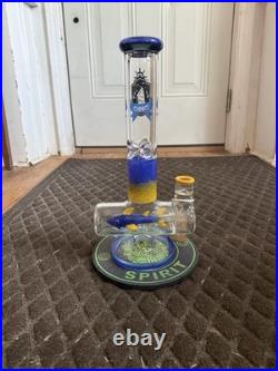Cheech Glass YellowithBlue shark Attack Waterpipe Smoking Bong