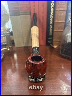 Custom-made smoking pipe