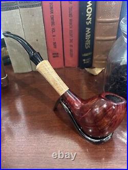 Custom-made smoking pipe