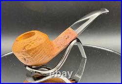 Handmade briar tobacco pipe