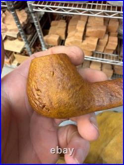 Handmade briar tobacco pipe