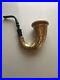 Horn_tobacco_pipe_Gold_01_awhq