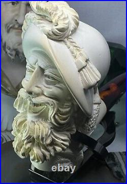 New & Unsmoked. D'ARTAGNAN Musketeer Hand-Carved Block MEERSCHAUM Pipe Turkey